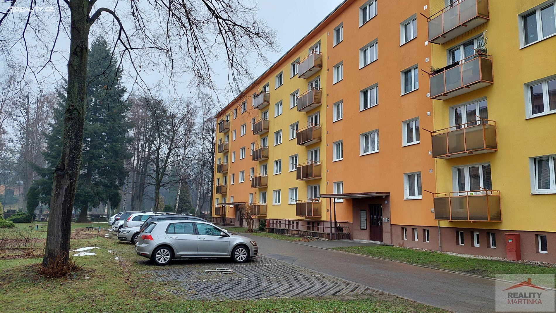 Pronájem bytu 2+1 58 m², Čs. armády, Rožnov pod Radhoštěm
