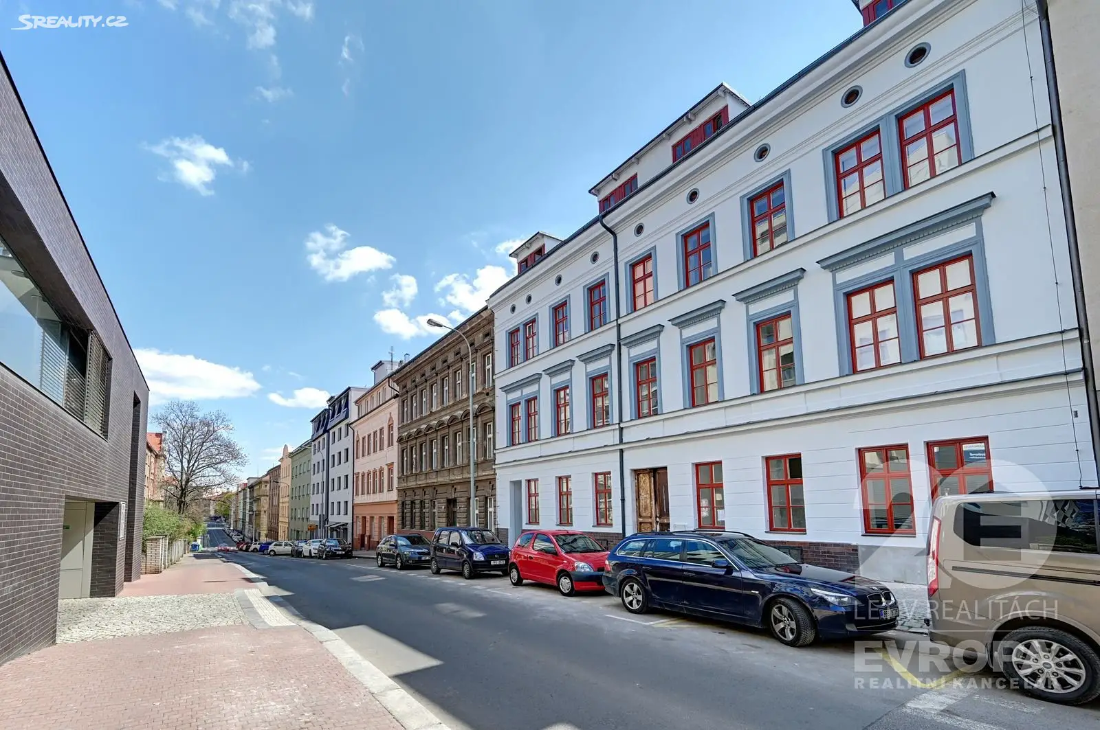 Prodej bytu 2+kk 42 m², Holečkova, Praha 5 - Košíře