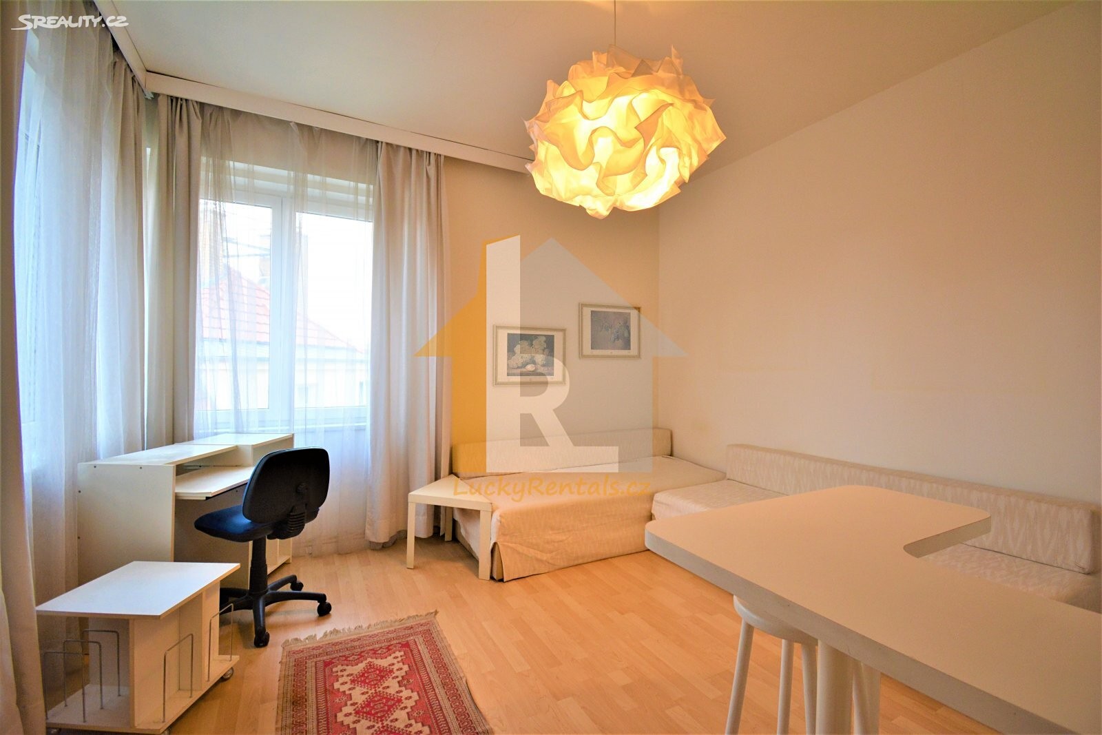 Pronájem bytu 1+kk 22 m², Levá, Praha 4 - Podolí