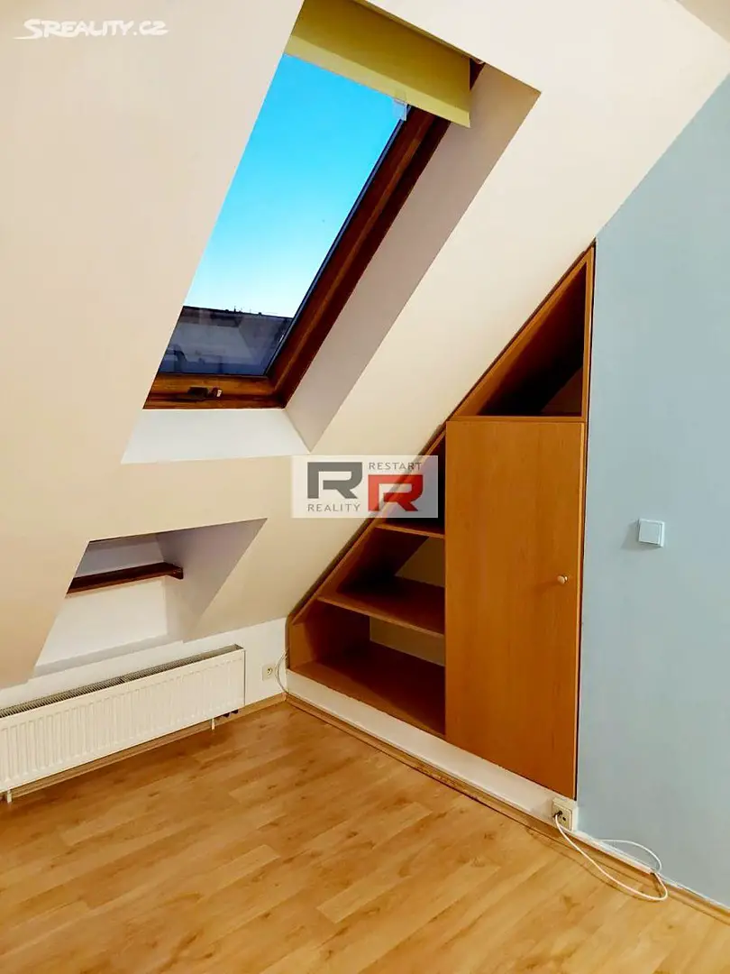 Pronájem bytu 1+kk 36 m², Resslova, Olomouc - Nová Ulice