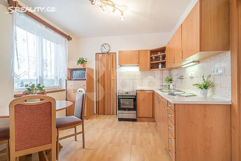 Prodej bytu 3+1 82 m², Riegerova, Klobuky