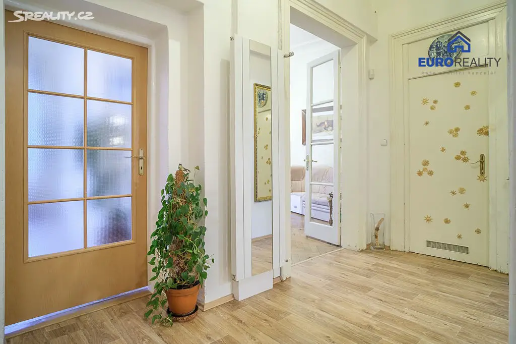 Prodej bytu 4+1 112 m², Stará Louka, Karlovy Vary