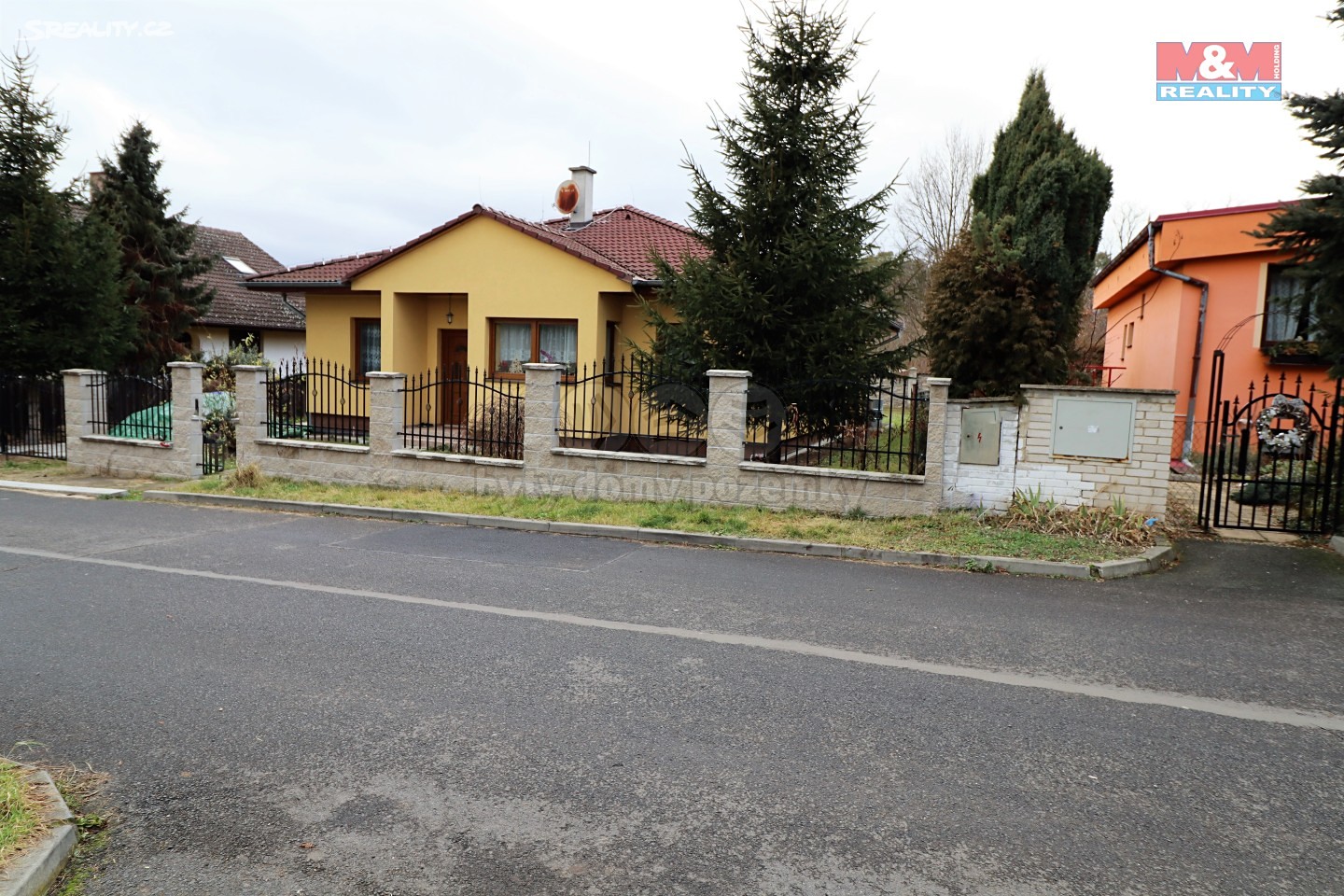 Prodej  rodinného domu 120 m², pozemek 460 m², Chodouny, okres Litoměřice