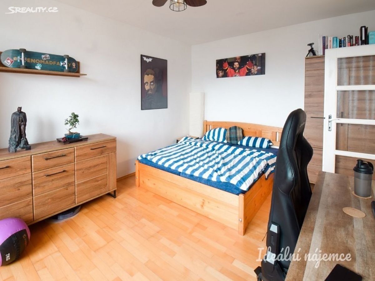Pronájem bytu 1+1 32 m², Absolonova, Brno - Komín