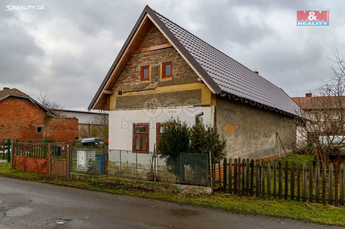 Prodej  chalupy 110 m², pozemek 342 m², Chroustov, okres Nymburk