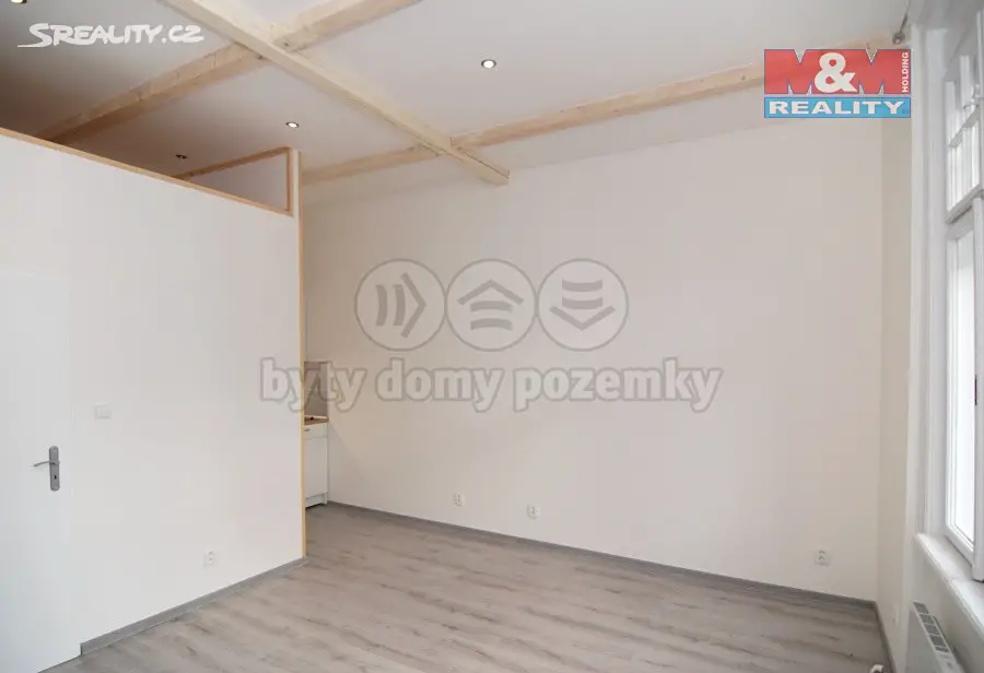 Pronájem bytu 1+kk 24 m², Čs. legií, Ostrava - Moravská Ostrava