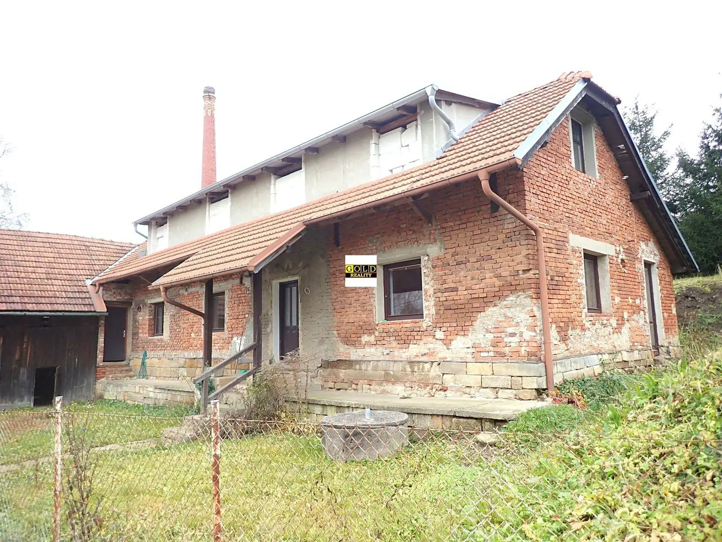 Prodej  rodinného domu 300 m², pozemek 674 m², Slatiny, okres Jičín