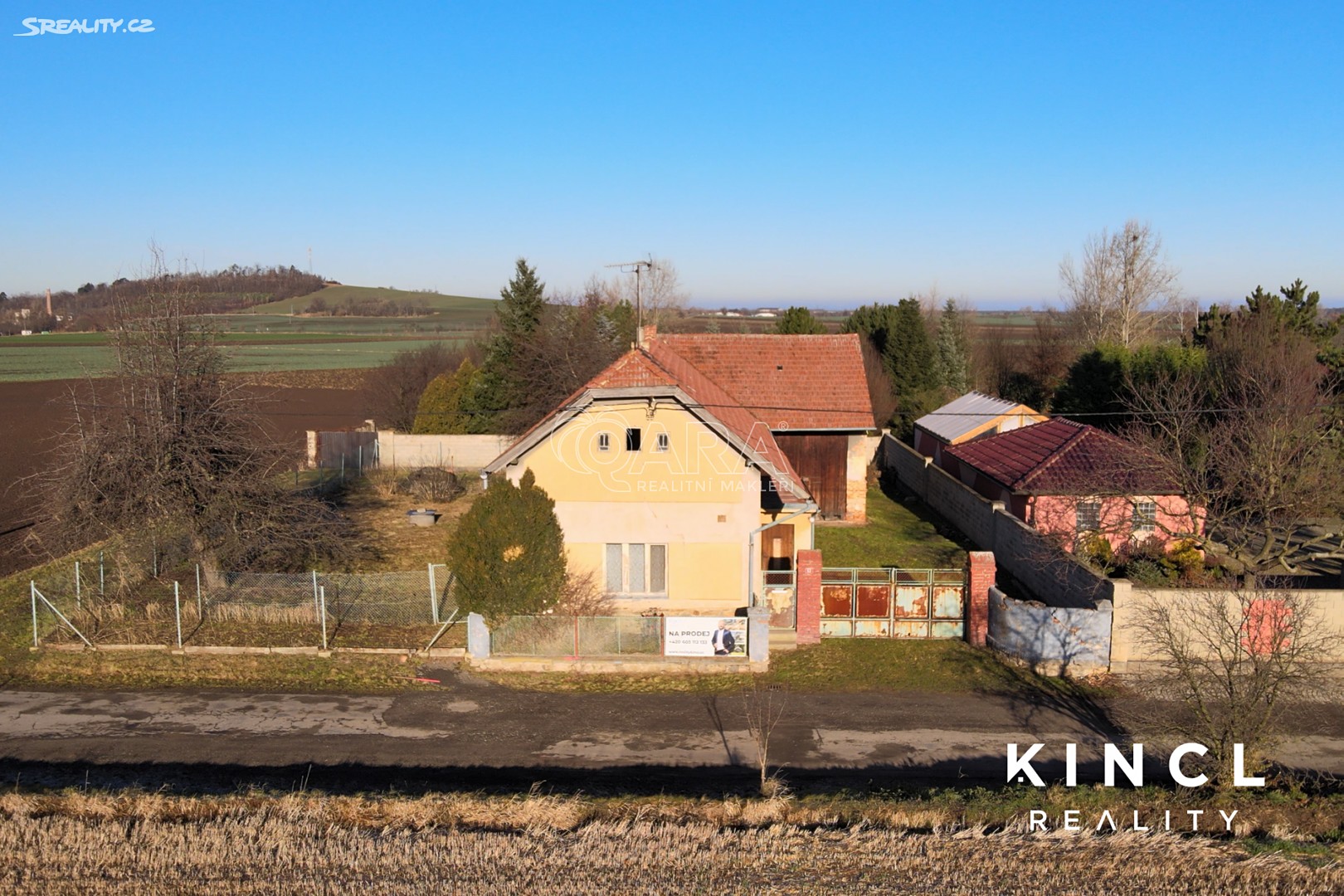 Prodej  stavebního pozemku 988 m², Krychnov, okres Kolín