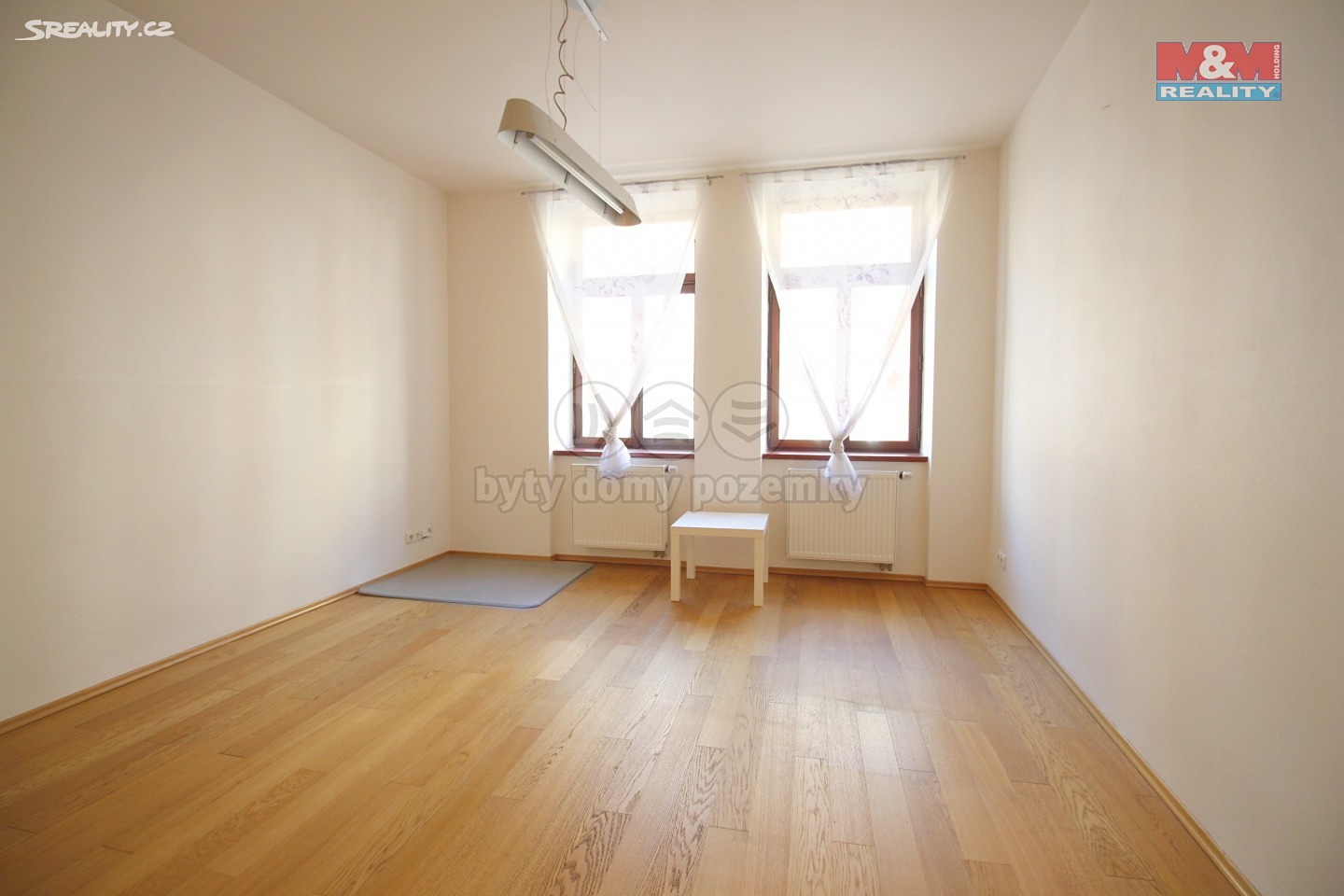 Pronájem bytu 2+kk 69 m², V Jirchářích, Praha - Nové Město