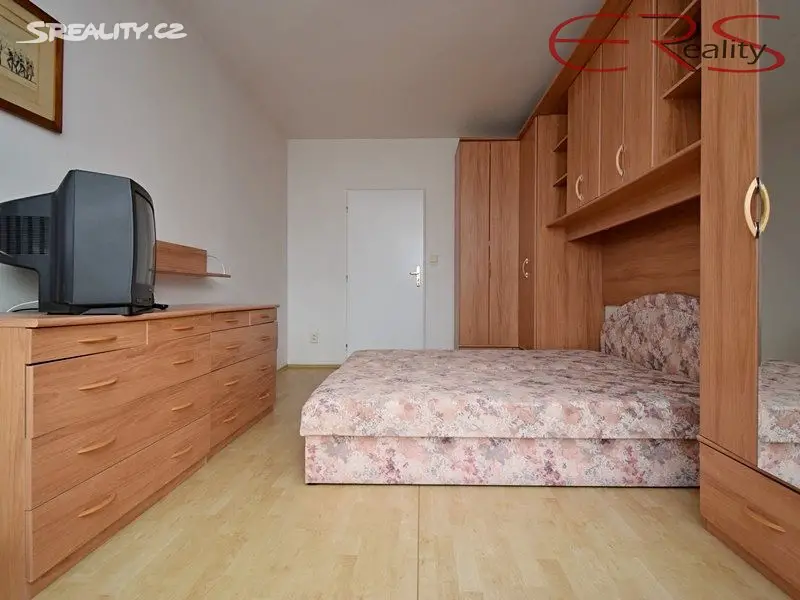 Pronájem bytu 3+1 120 m², Maňákova, Praha 9 - Černý Most