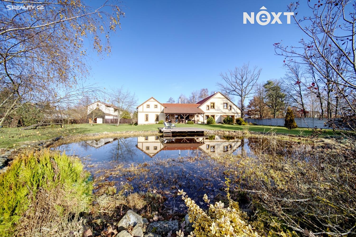 Prodej  rodinného domu 830 m², pozemek 93 923 m², Jarošov nad Nežárkou, okres Jindřichův Hradec