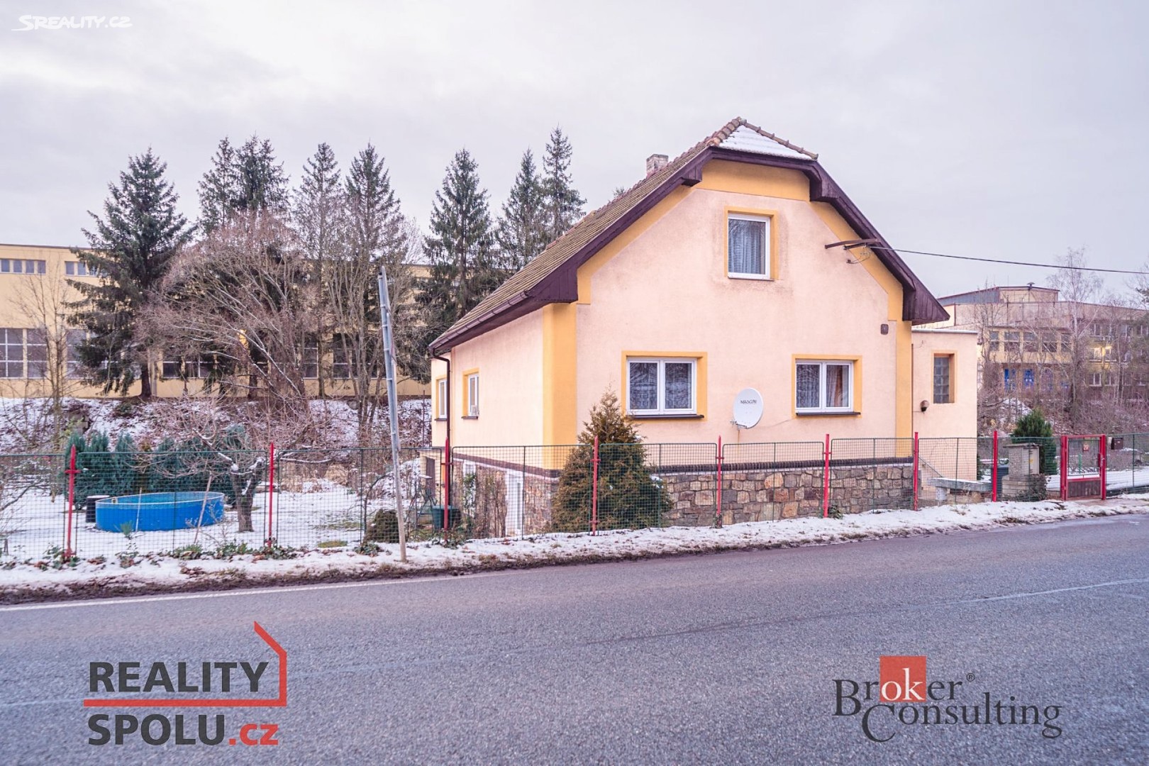 Prodej  rodinného domu 205 m², pozemek 1 441 m², Osek, okres Beroun