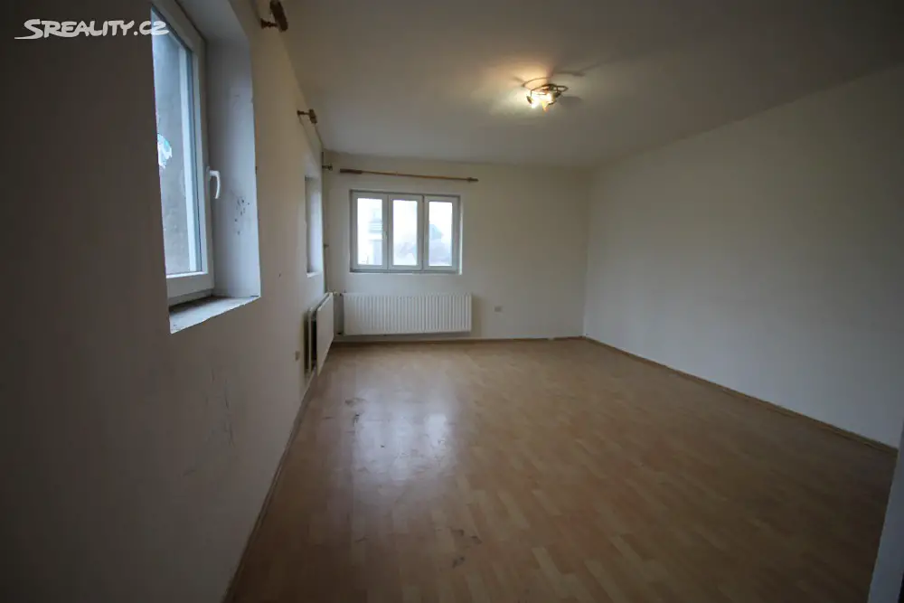 Prodej bytu 3+1 65 m², Pardubice - Drozdice, okres Pardubice