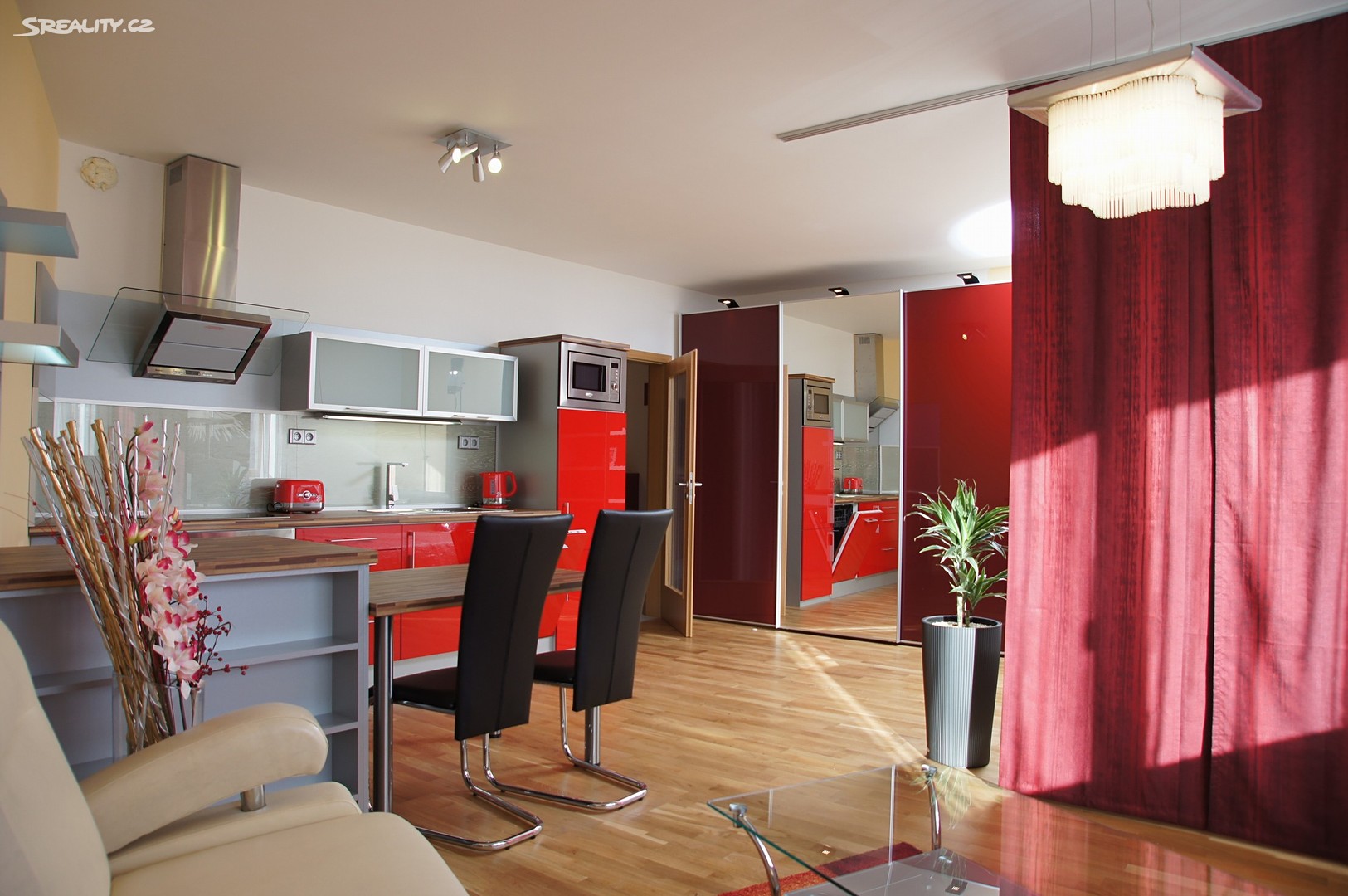 Prodej bytu 1+kk 48 m², Družstevní ochoz, Praha 4 - Nusle