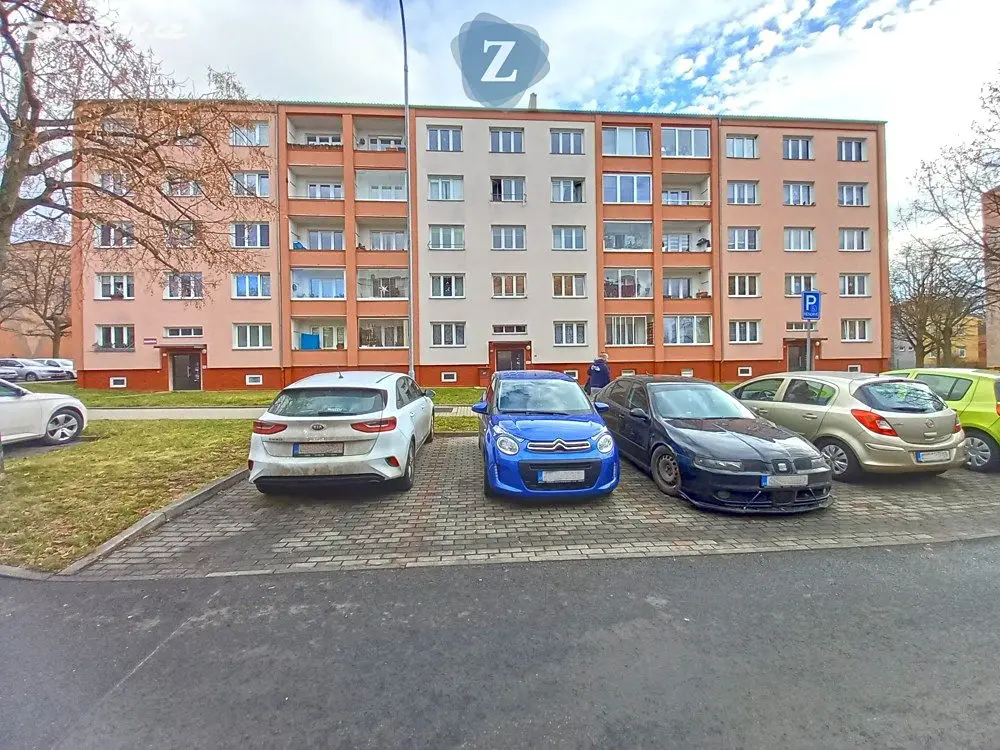 Prodej bytu 2+1 58 m², Masarykova, Ostrov