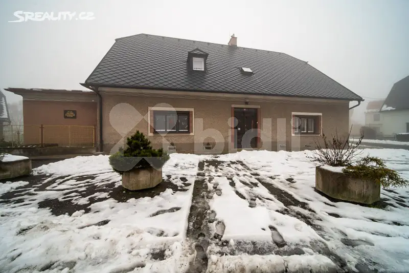 Prodej  rodinného domu 490 m², pozemek 421 m², Hořičky, okres Náchod