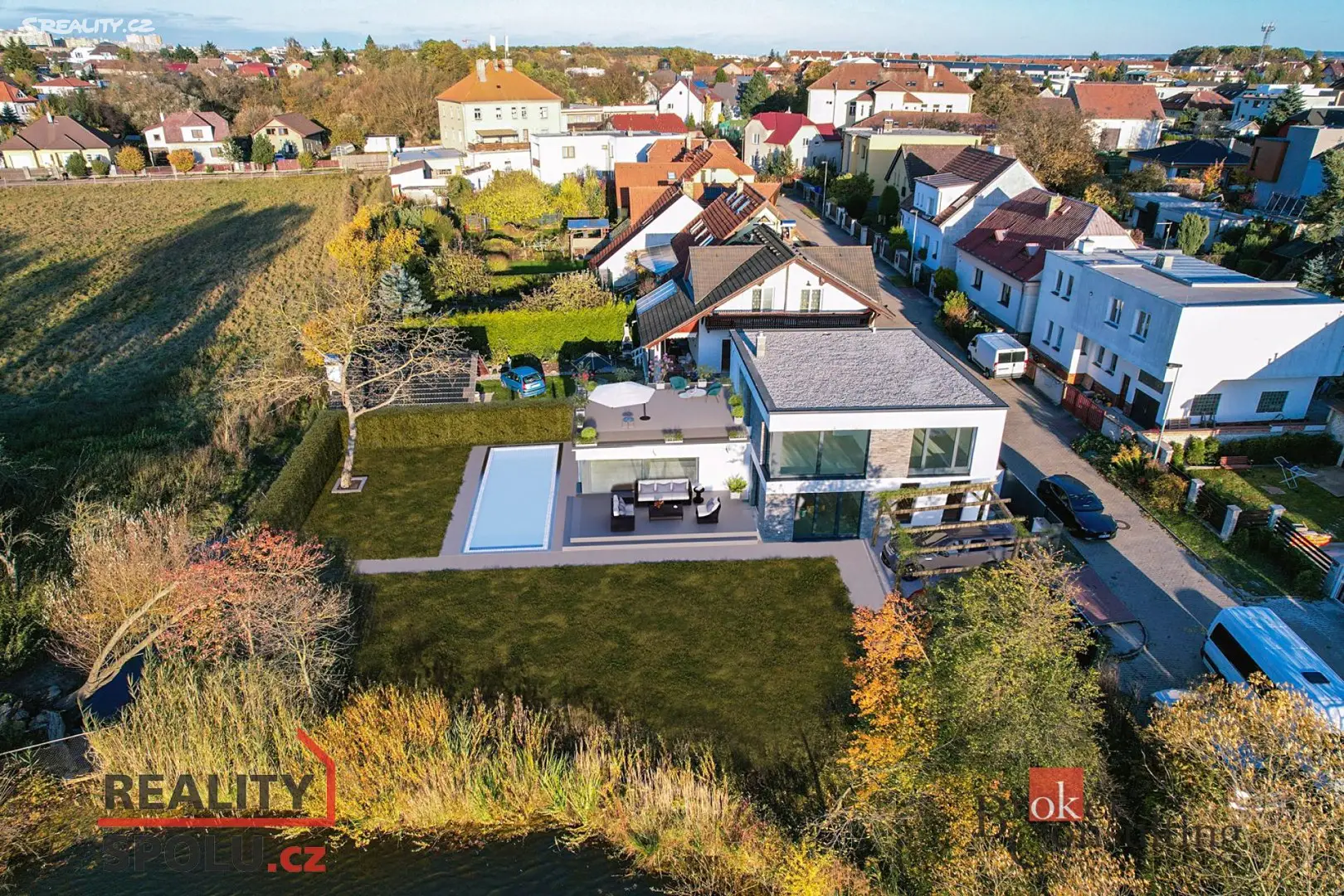 Prodej  rodinného domu 250 m², pozemek 471 m², U Mlýnského rybníka, Praha - Šeberov