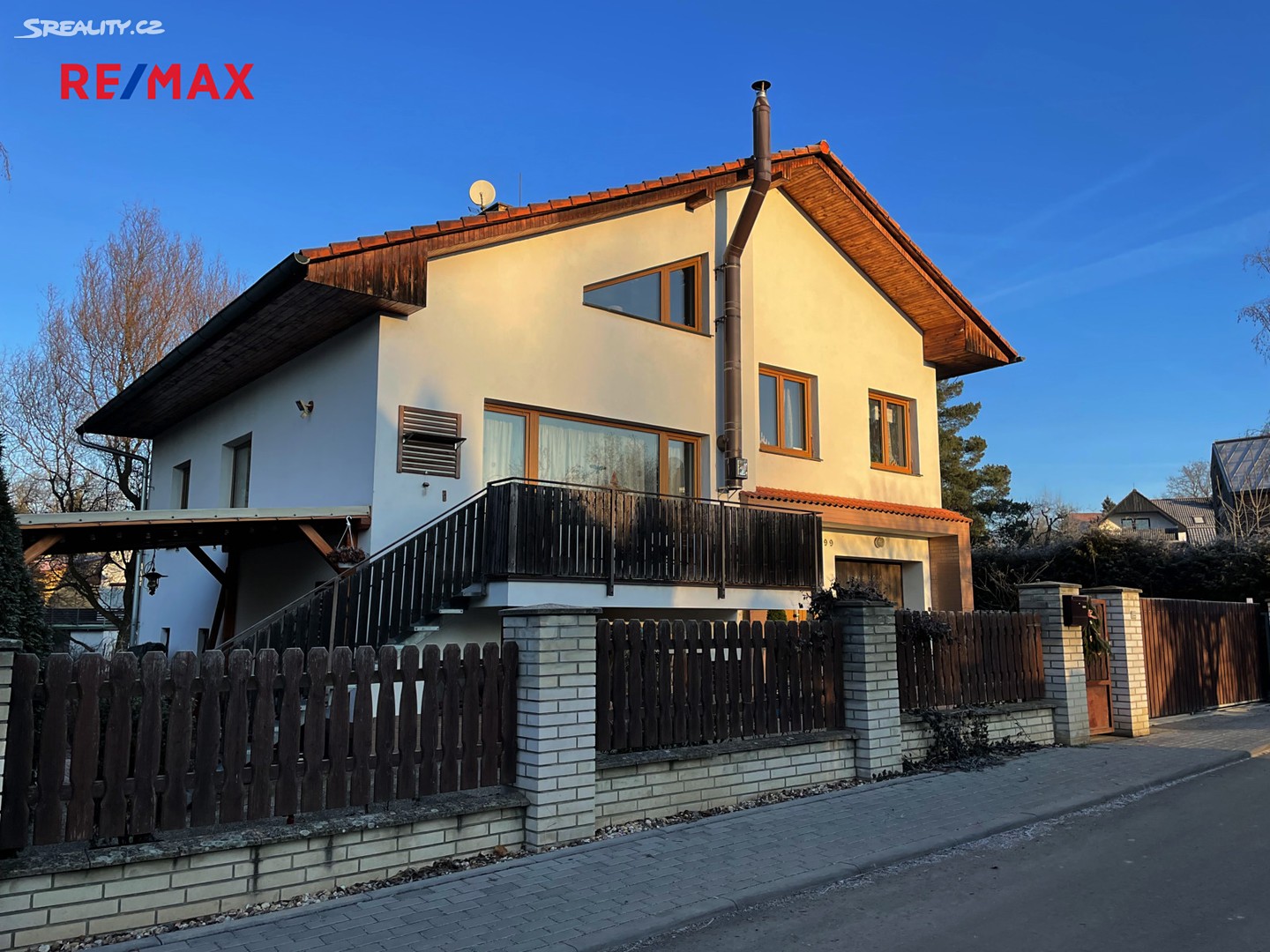 Prodej  vícegeneračního domu 290 m², pozemek 118 m², Světice, okres Praha-východ