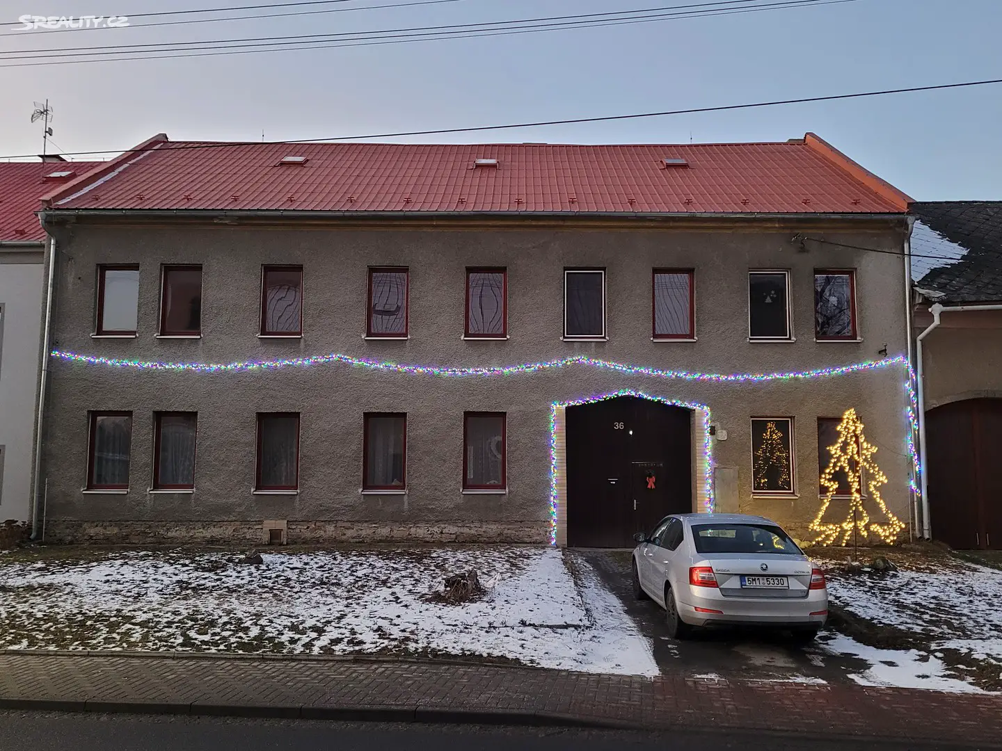 Prodej  rodinného domu 247 m², pozemek 1 899 m², Hnojice, okres Olomouc