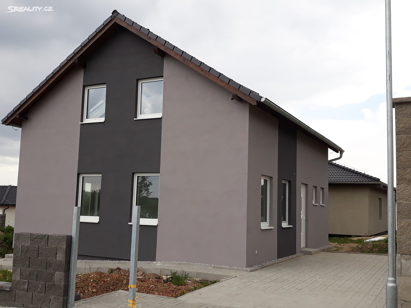 Prodej  rodinného domu 125 m², pozemek 500 m², Řisuty, okres Kladno