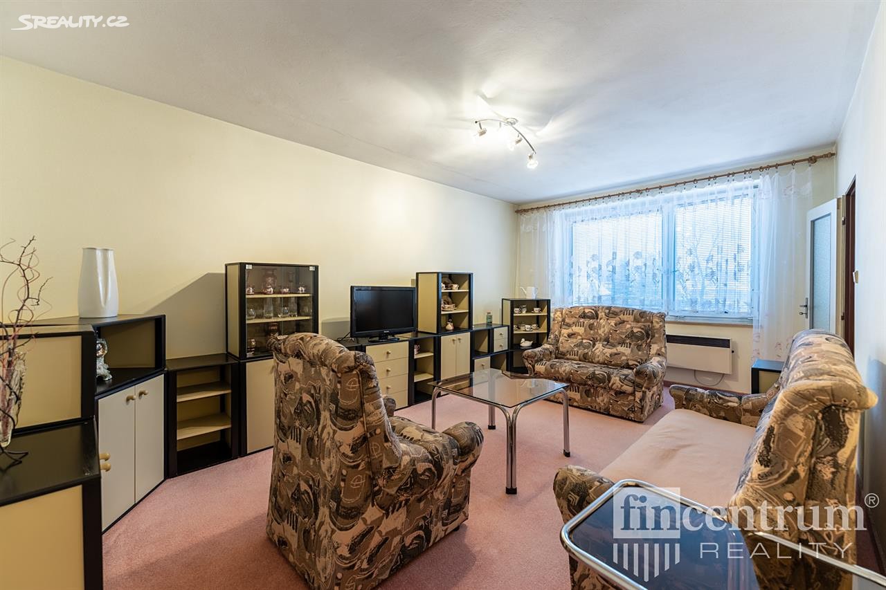 Prodej bytu 3+1 75 m², Dolní Dobrouč, okres Ústí nad Orlicí