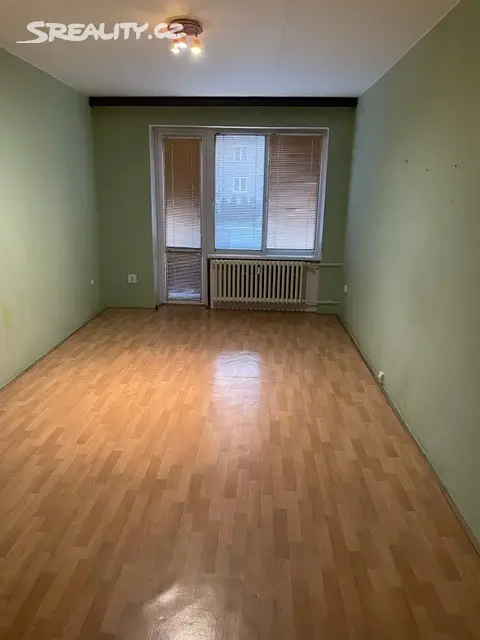 Pronájem bytu 2+1 51 m², Karla Čapka, Jirkov