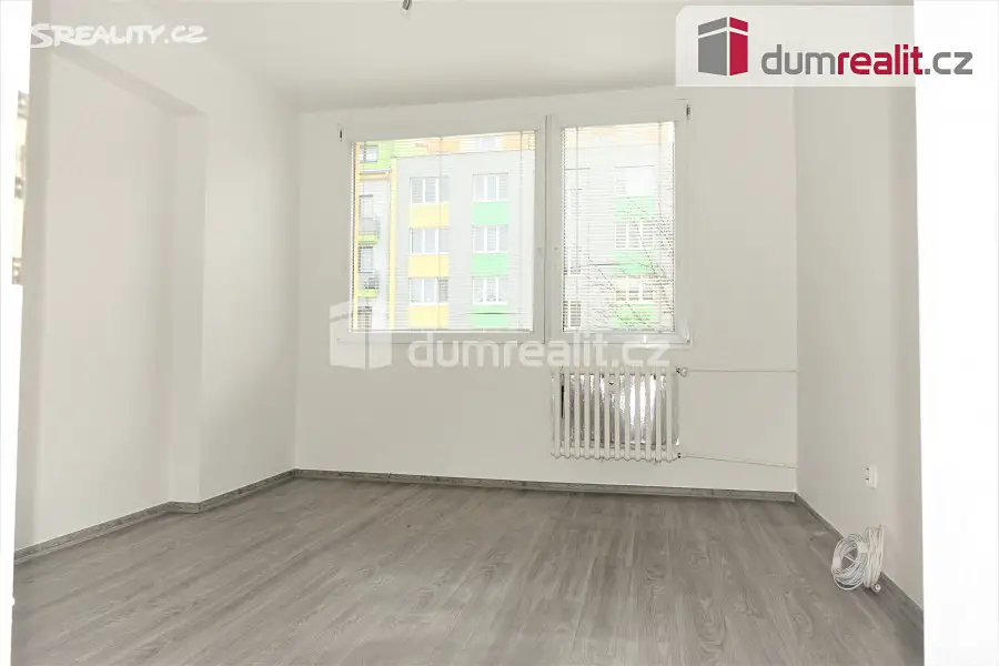 Pronájem bytu 3+1 75 m², Komenského, Vlašim