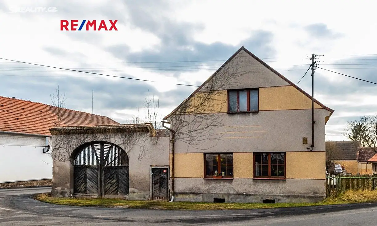 Prodej  rodinného domu 232 m², pozemek 1 017 m², Kublov, okres Beroun