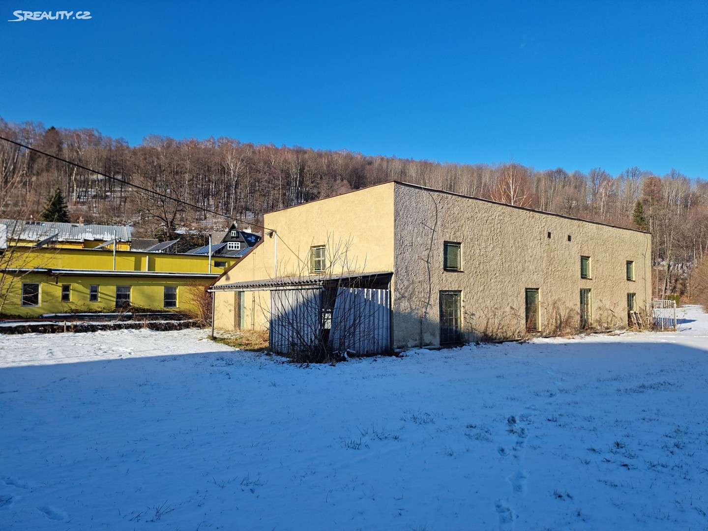 Prodej  komerčního pozemku 3 374 m², Tovární, Jeseník