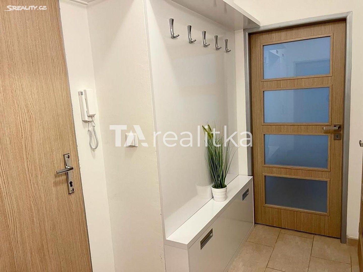 Prodej bytu 3+1 63 m², Borovského, Karviná - Ráj