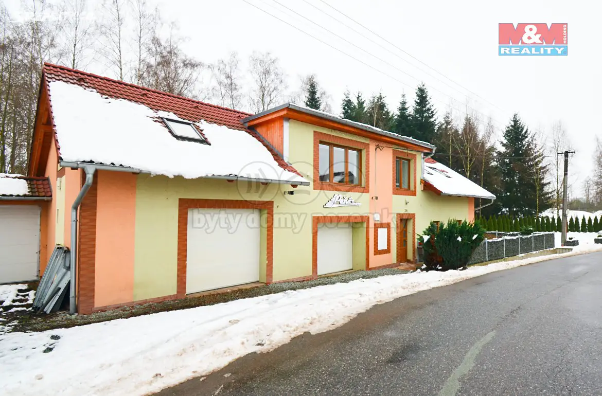 Prodej  rodinného domu 250 m², pozemek 350 m², Lukavice, okres Rychnov nad Kněžnou