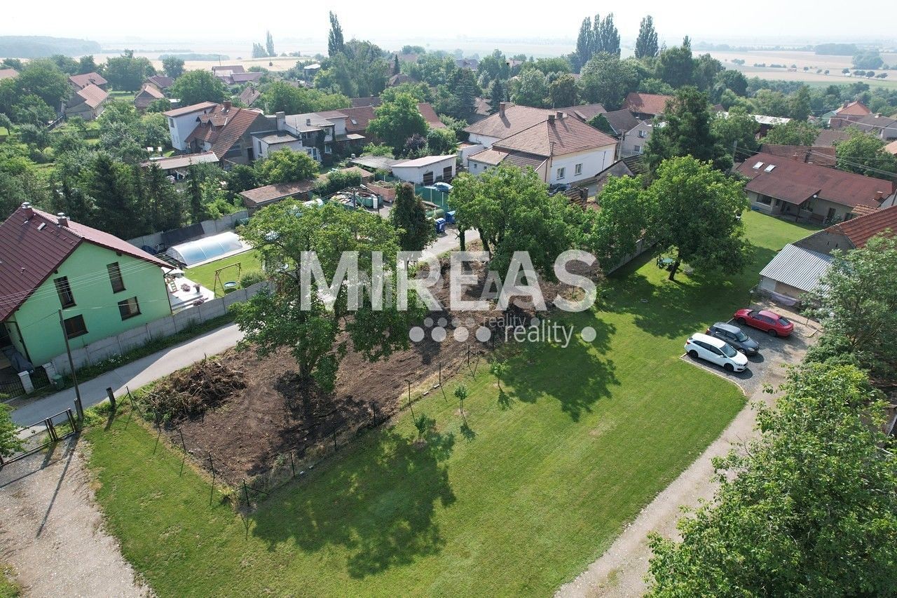 Prodej  stavebního pozemku 969 m², Jizbice, okres Nymburk