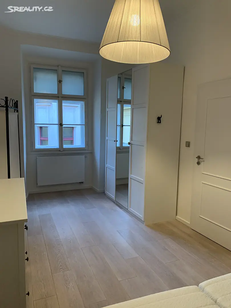 Pronájem bytu 2+kk 65 m², Jakubská, Praha 1 - Staré Město