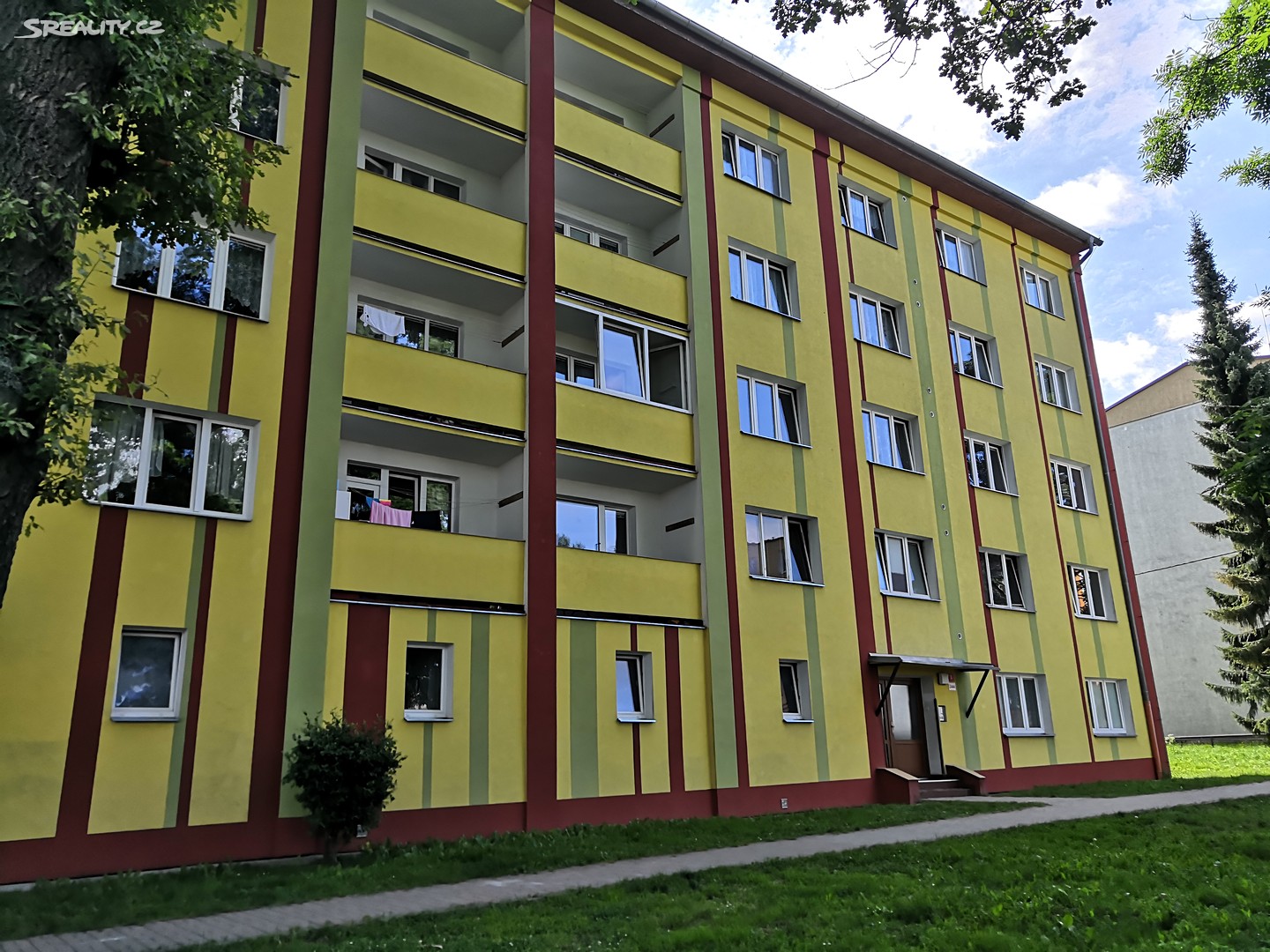 Prodej bytu 3+1 57 m², Žižkova, Aš