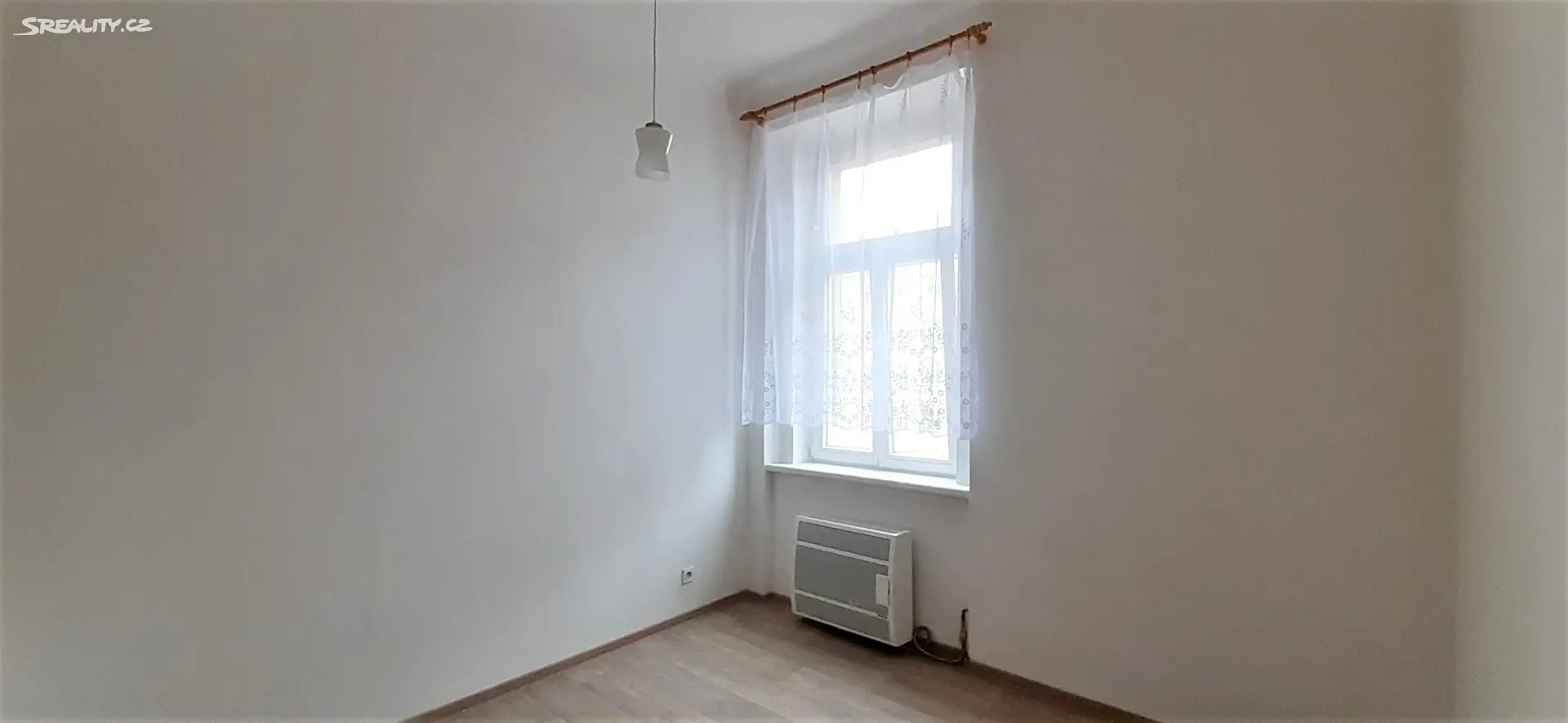 Pronájem bytu 2+1 50 m², Na Žertvách, Praha - Libeň