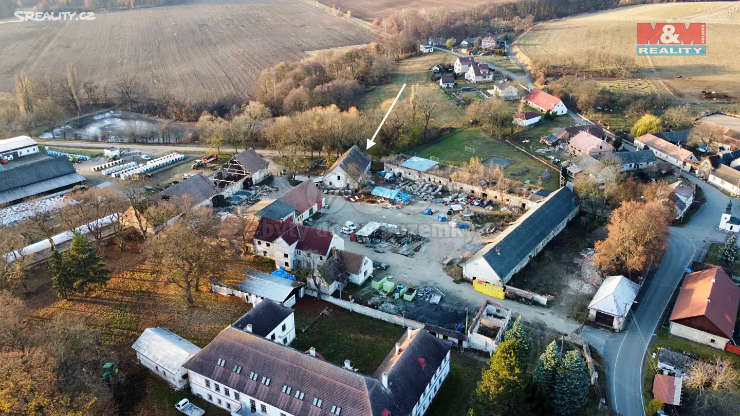 Prodej  rodinného domu 370 m², pozemek 1 381 m², Šebířov, okres Tábor