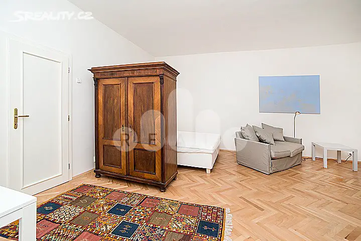 Pronájem bytu 1+kk 32 m², Anenská, Praha 1 - Staré Město