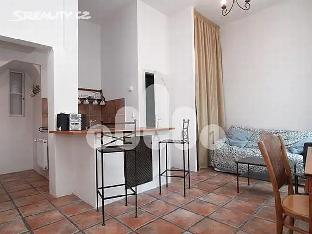 Pronájem bytu 1+kk 36 m², Melantrichova, Praha - Staré Město