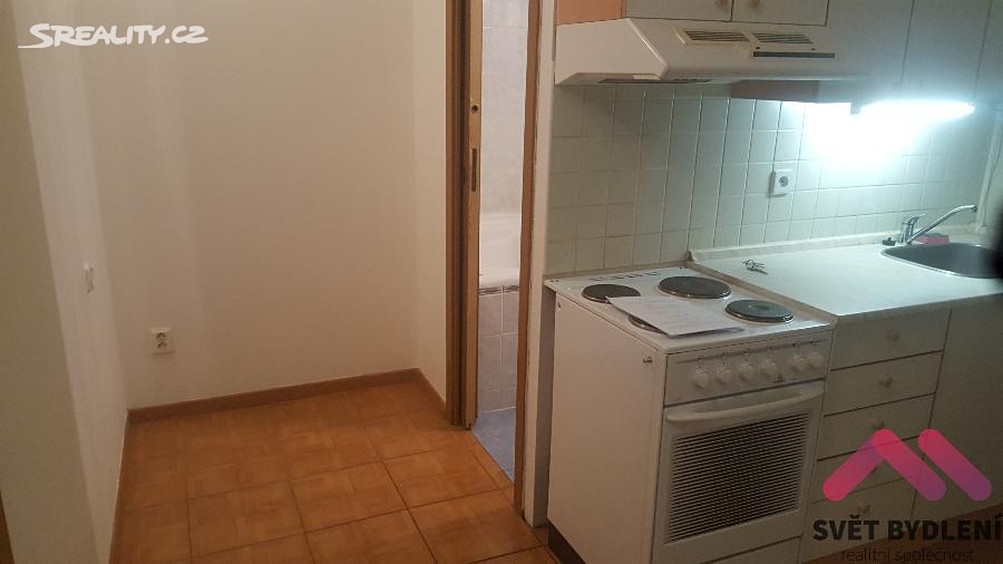 Pronájem bytu 2+1 45 m², Tobrucká, Praha - Vokovice