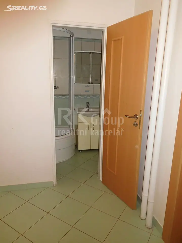 Prodej bytu 2+1 35 m², Osvobození, Jirkov