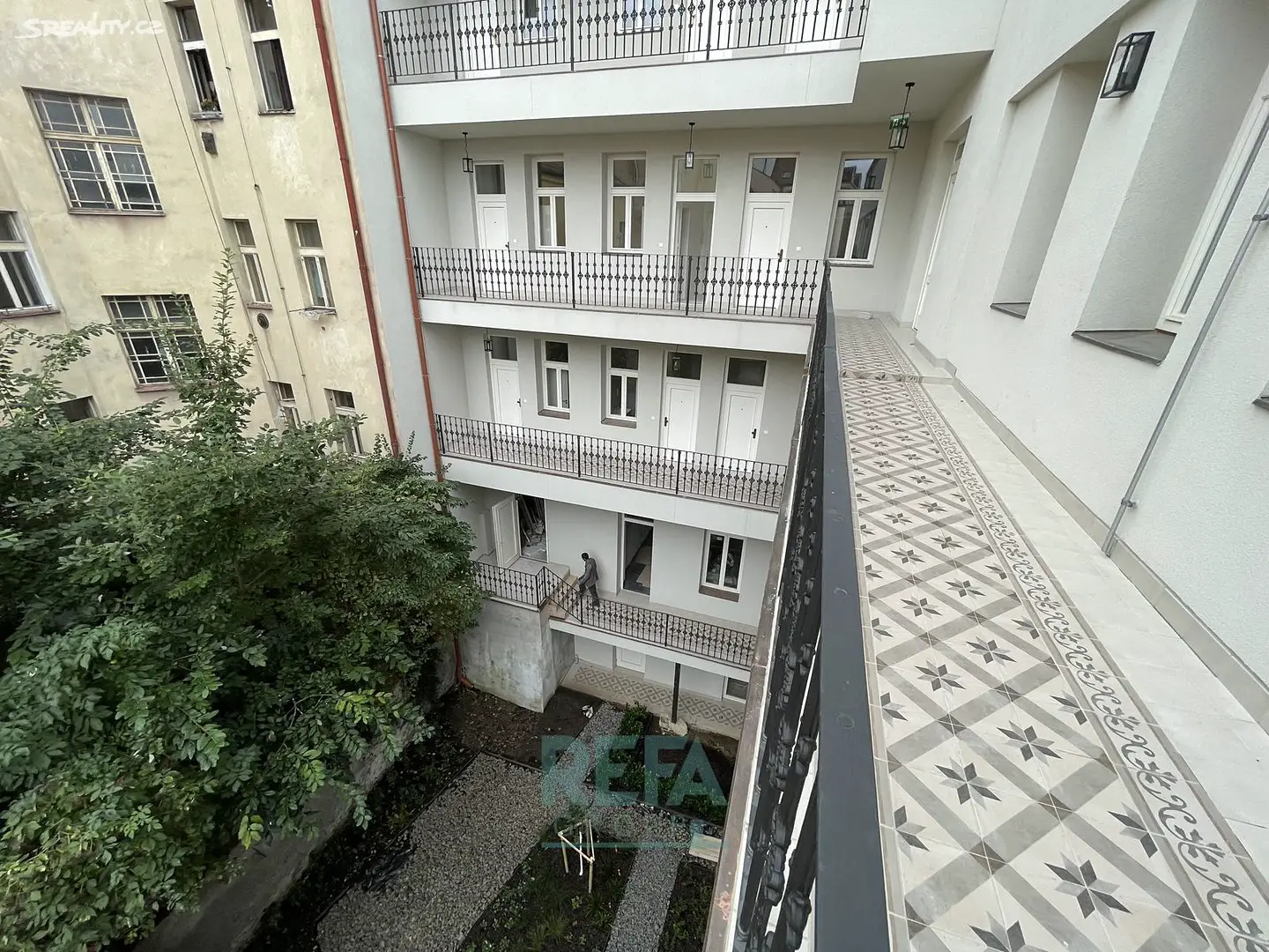 Prodej bytu 3+kk 74 m² (Mezonet), Lumírova, Praha 2 - Nusle