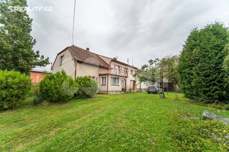 Prodej  rodinného domu 833 m², pozemek 3 624 m², Myslovice, okres Klatovy