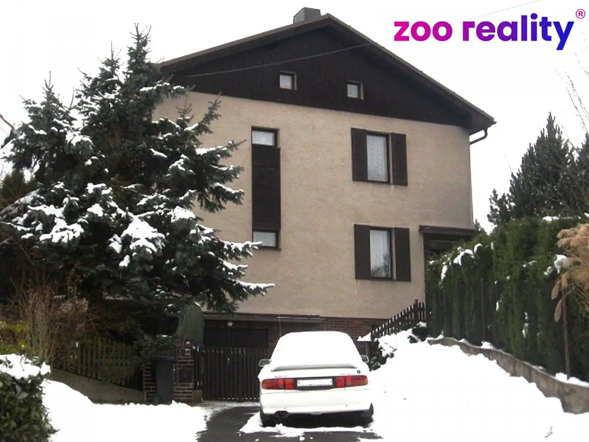 Pronájem bytu 1+1 60 m² (Podkrovní), Hlincová Hora, okres České Budějovice