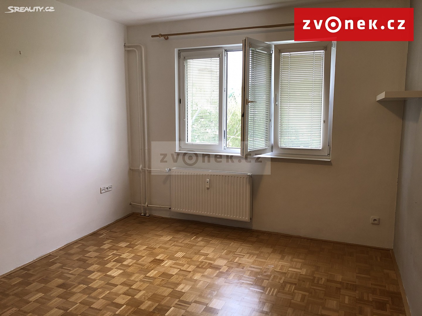 Pronájem bytu 1+1 31 m², třída 3. května, Zlín - Malenovice