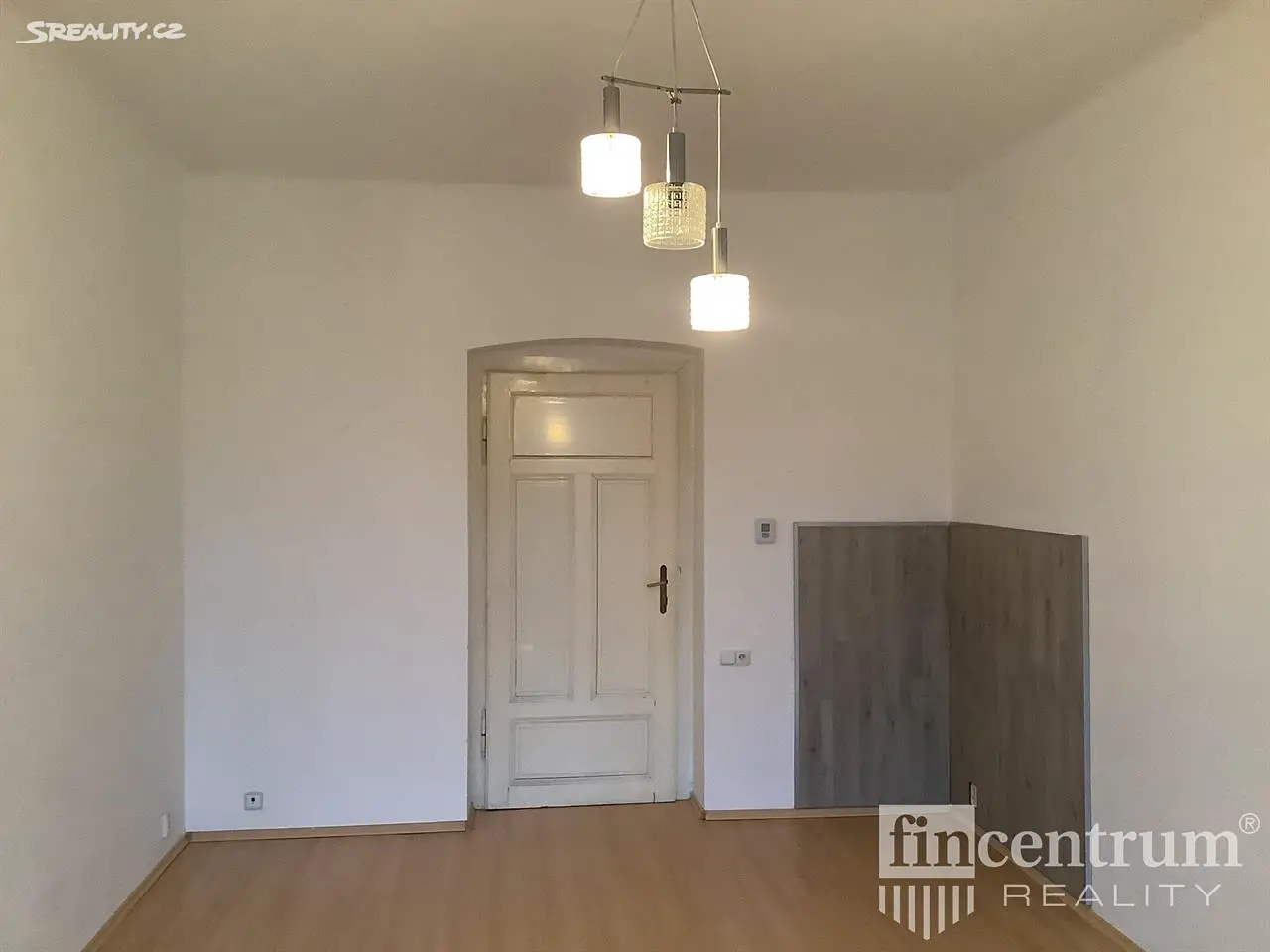 Pronájem bytu 3+1 76 m², Mikulášské náměstí, Plzeň - Východní Předměstí