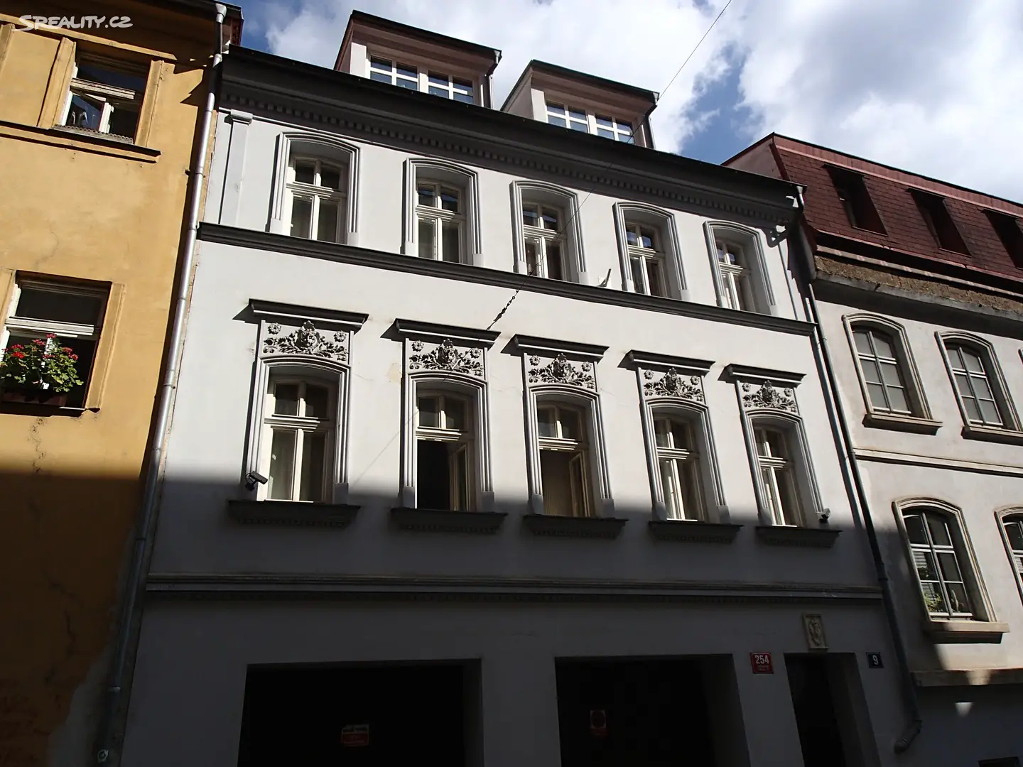 Pronájem bytu 3+1 65 m², Krymská, Praha 10 - Vršovice