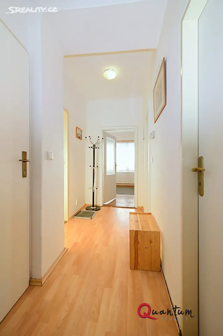 Pronájem bytu 1+1 50 m², Pod Krocínkou, Praha 9 - Vysočany