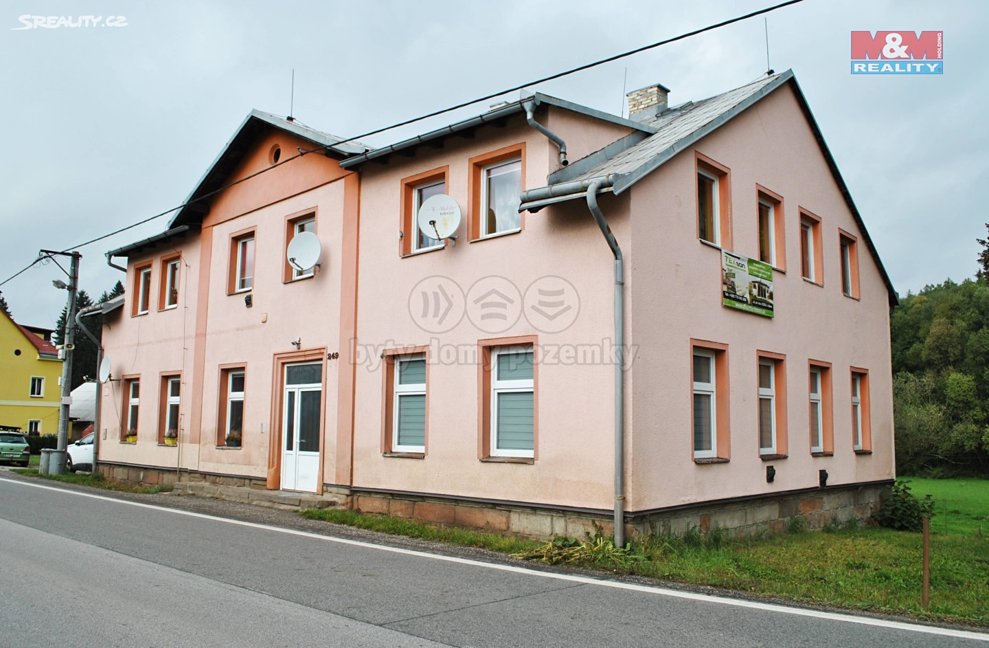 Prodej  rodinného domu 341 m², pozemek 881 m², Hostinné, okres Trutnov