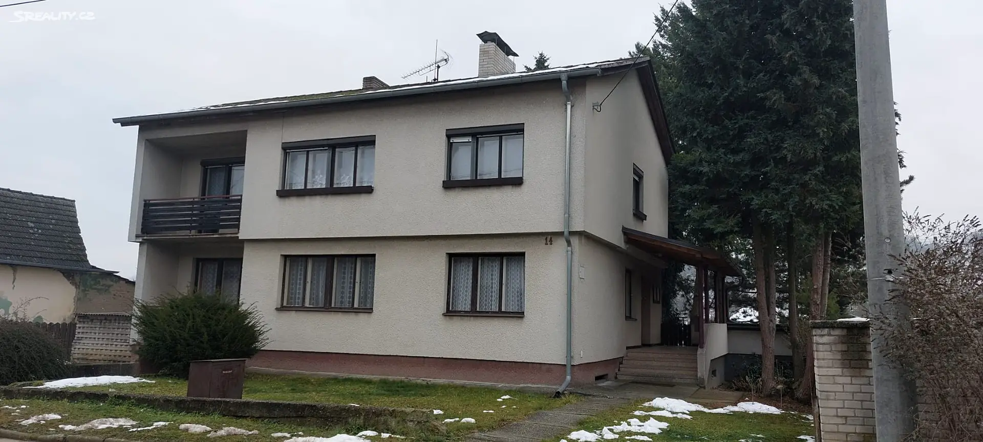 Prodej  vícegeneračního domu 324 m², pozemek 1 111 m², Stříbrnice, okres Uherské Hradiště