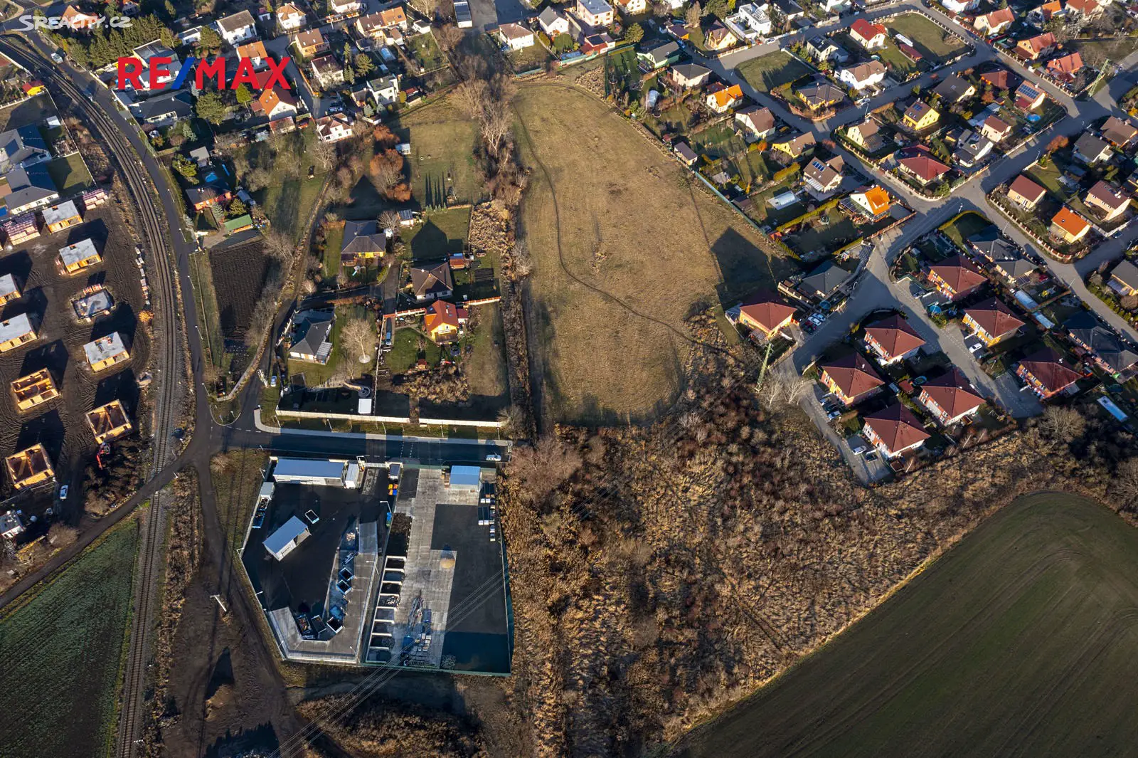 Prodej  stavebního pozemku 3 454 m², Kostelec nad Labem, okres Mělník